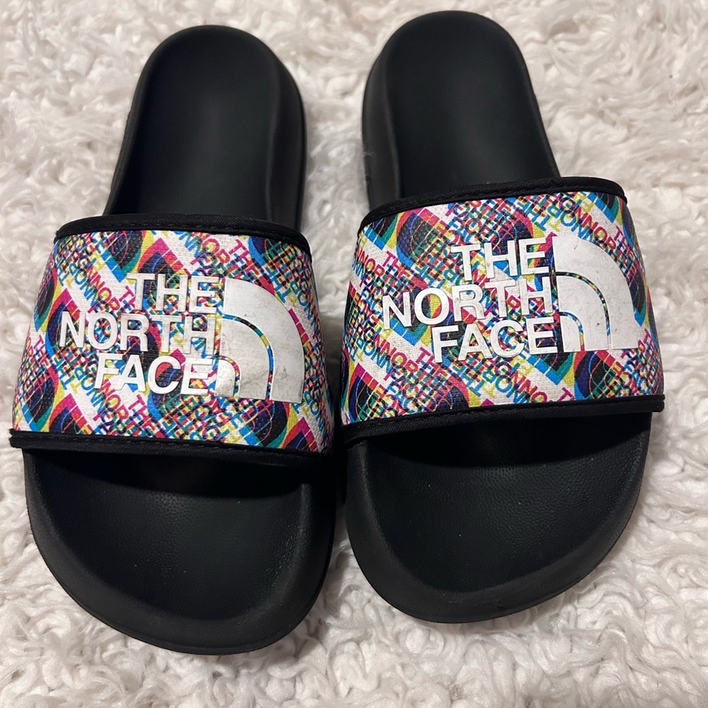 $15 sale The North Face Base Camp Slide 5 Black Juniors EU 35 SlipOn s50